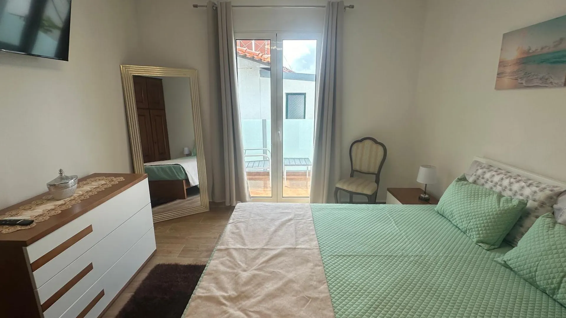 公寓 Madalena do MarGori House公寓